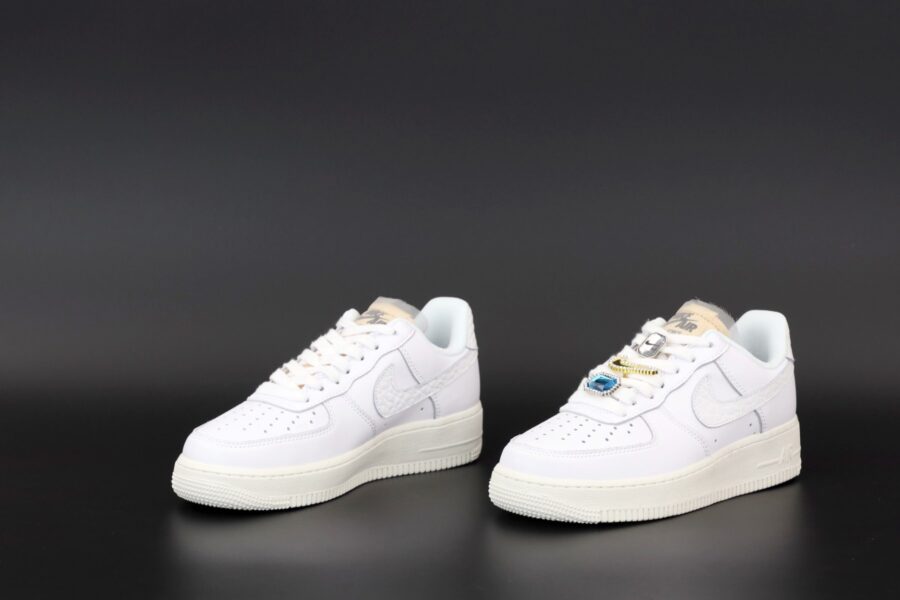 Nike Air Force 1 Low '07 LX Bling