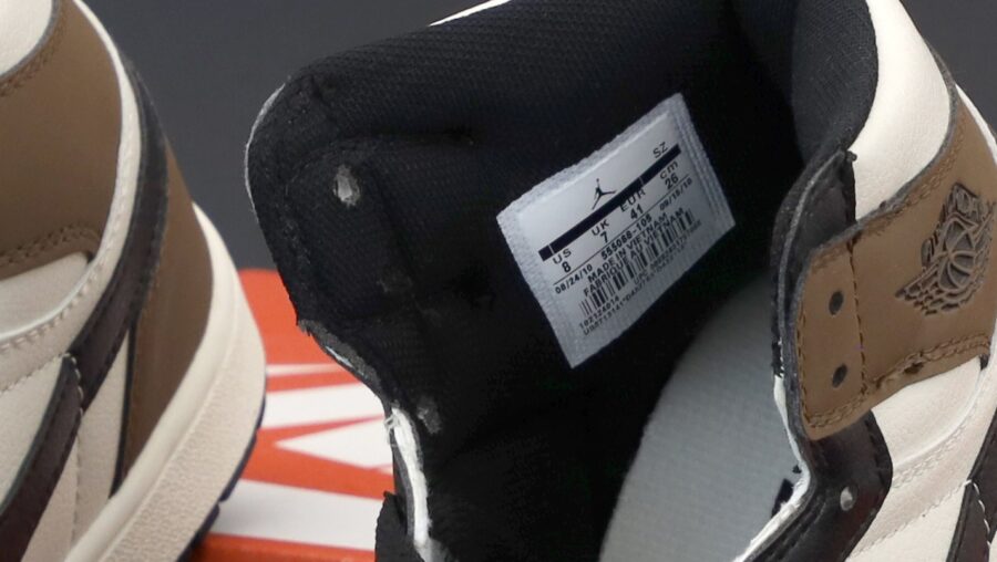 Nike Air Jordan 1 High OG Dark Mocha