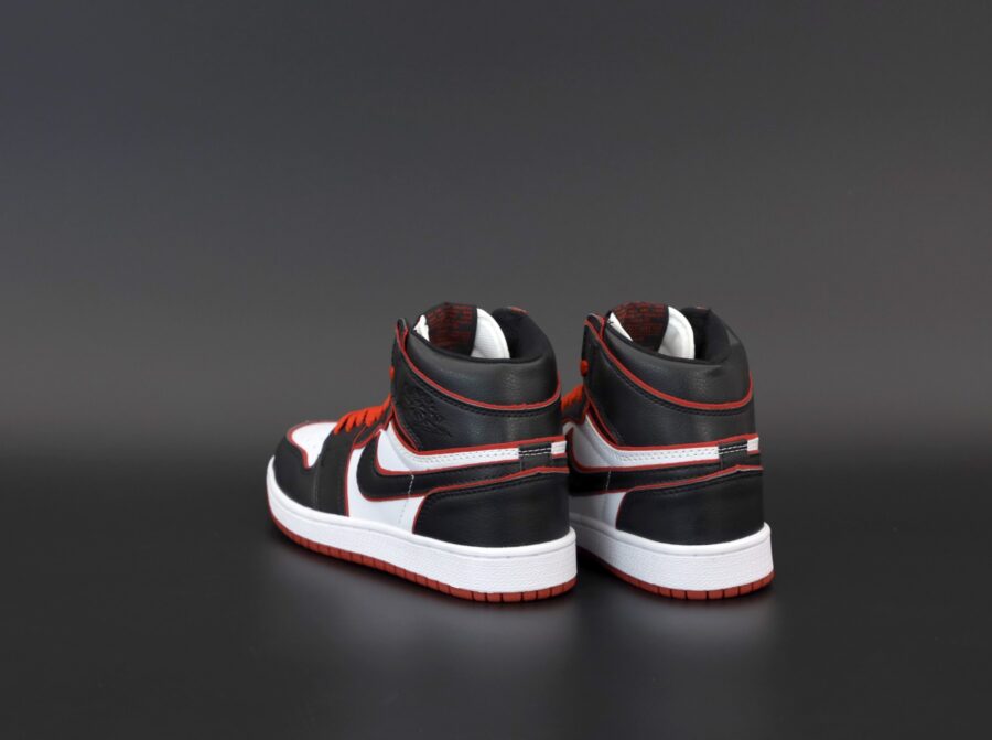 Nike Air Jordan 1 Retro High "Bloodline"