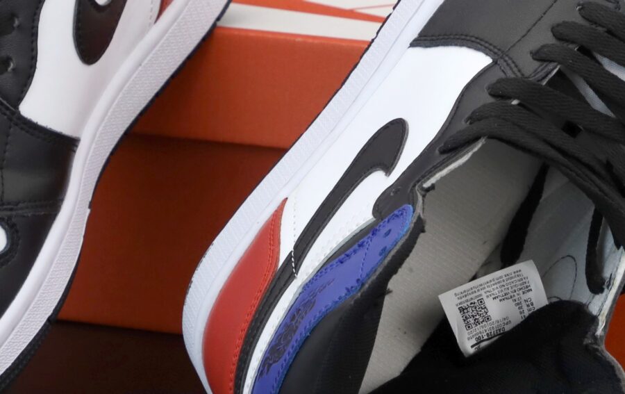 Nike Air Jordan 1 Retro High White Black Red-Blue