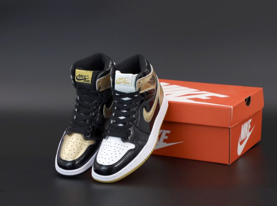 Nike Air Jordan 1 Retro NRG Black metallic Gold White