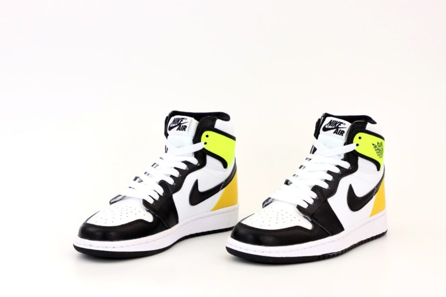 Nike Air Jordan 1 High OG "Volt Gold"