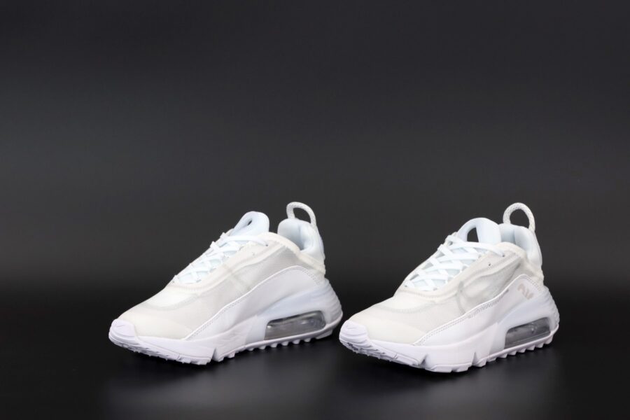 Nike Air Max 2090 White Wolf Grey-Pure Platinum