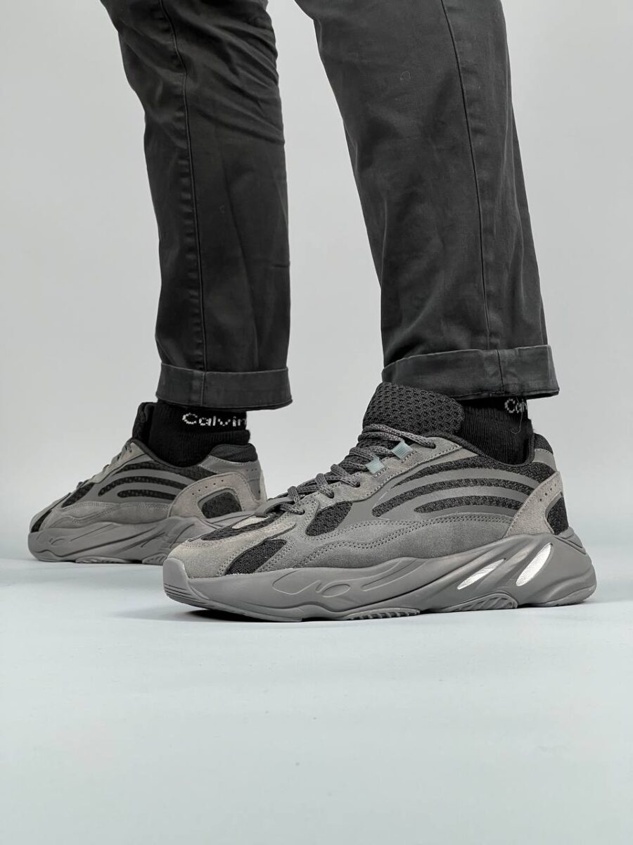 Adidas Yeezy 700 V2 “Dark Grey”