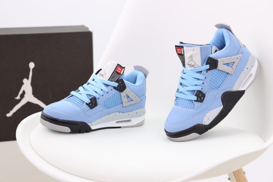 Nike Air Jordan 4 Retro University Blue