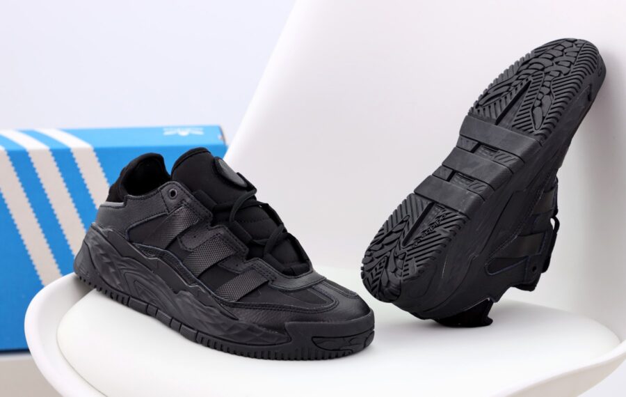 Adidas Niteball Triple Black
