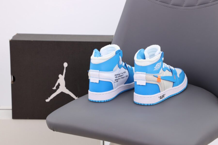 Nike Air Jordan 1 Retro High UNC University Blue White