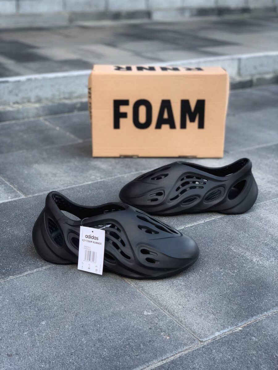 Adidas Yeezy Foam Runner “Mineral Black”