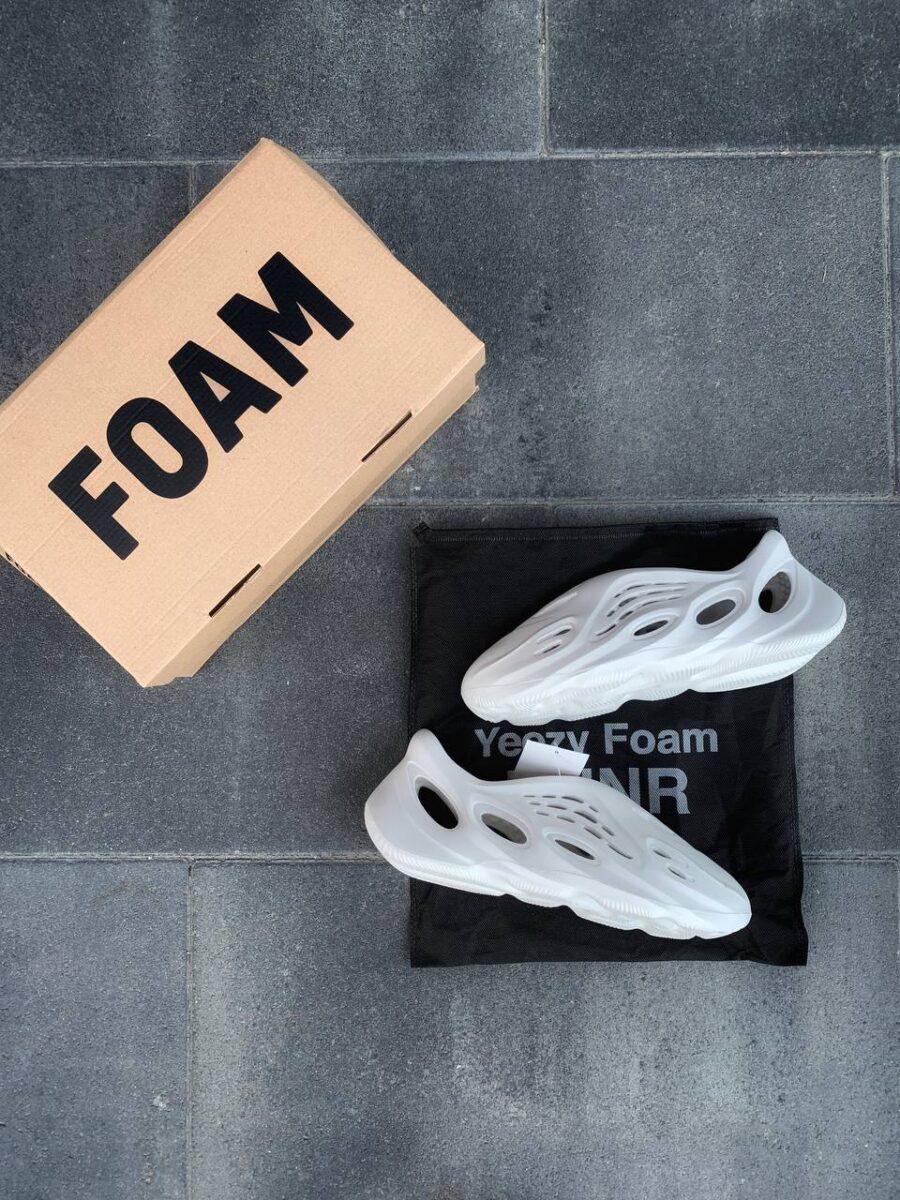 Adidas Yeezy Foam Runner “Mineral White”