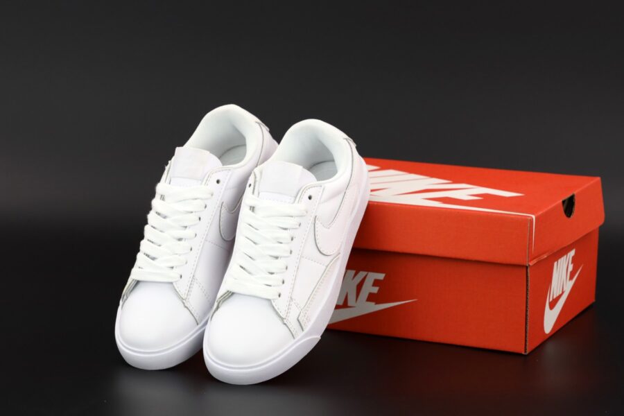 Nike Blazer Low White