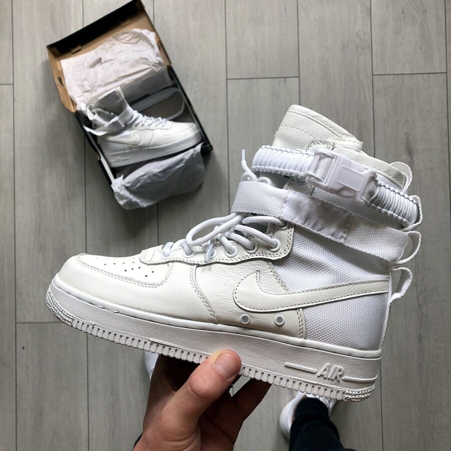 Nike Special Field Air Force 1 High Triple White