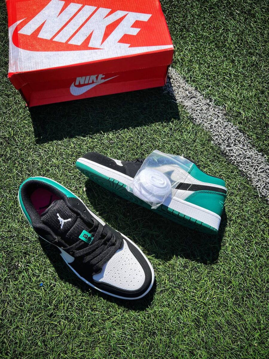 Nike Air Jordan 1 Low “Mystic Green”