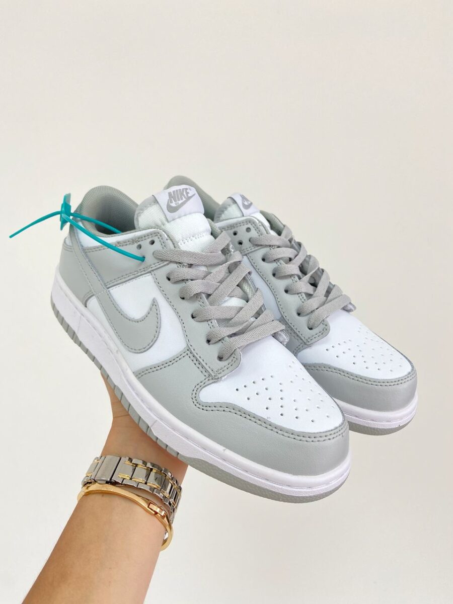 NIKE DUNK LOW PHOTON DUST 2