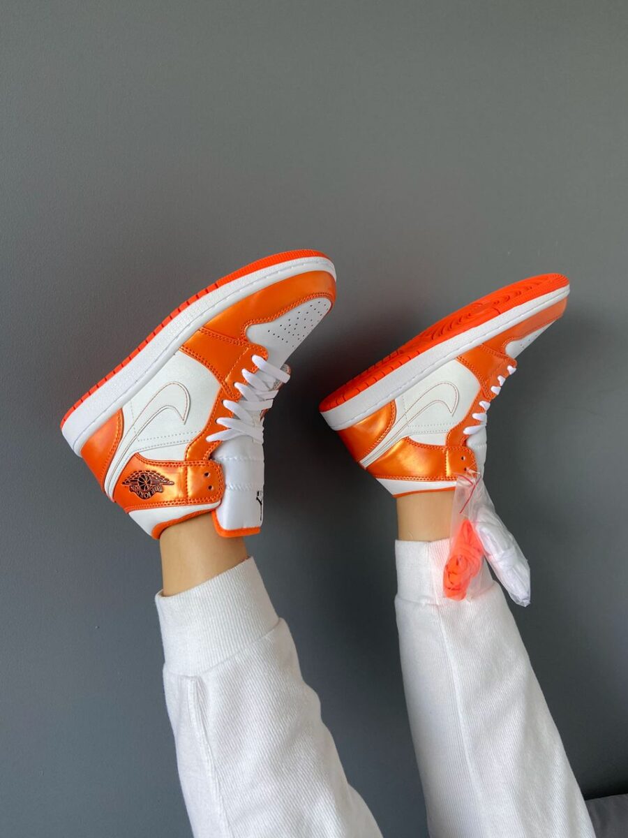 Nike Air Jordan 1 Mid Metallic Orange 4