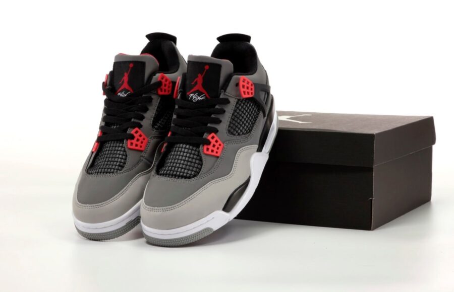 Nike Air Jordan 4 Retro Infrared 3